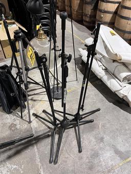 LOT OF 3-MICROPHONE STANDS