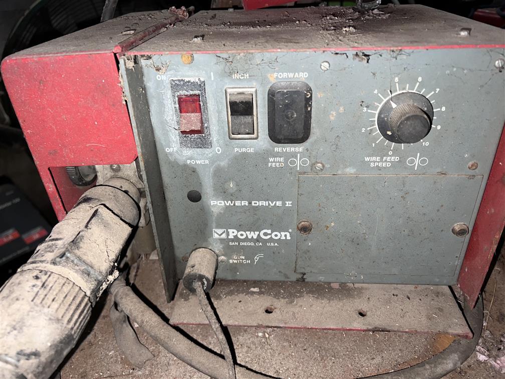 POWCON 300 SM MIG WIRE FEED WELDER
