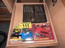 CONTENTS OF 1-DRAWER: