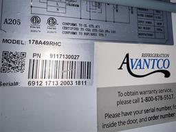 AVANTCO MODEL 178A49RHC S/S 2-DOOR REFRIGERATOR