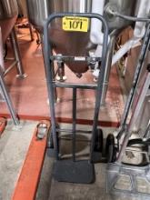 CONVERTIBLE 600LB./800LB. HAND TRUCK, ITEM #62369