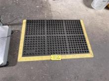 3' X 2' ANTI-FATIGUE MAT