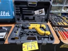 DEWALT D25262K 1" SDS ROTARY HAMMER KIT