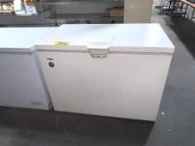 WHIRLPOOL MODEL WZC3115DW01 CHEST FREEZER