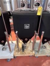 SS BREWTECH 304 FERMENTATION TANK, 22" DIA. X 44"H