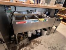 REGENCY MODEL 600B3101413RT S/S 3-BAY BACK BAR SINK, RH DRAIN BOARD