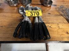 LOT: 12-ASSORTED SOLID SERVING SPOONS