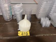 LOT OF ASSORTED MEASURING CUPS, FUNNELS