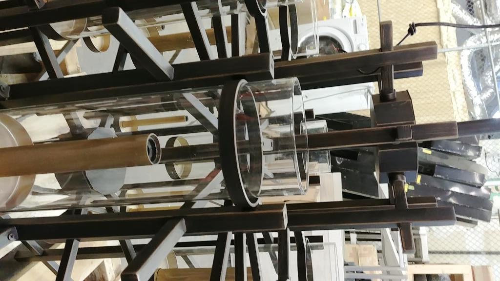 18 LIGHT 2 TIERED CHANDELIER / LIGHT FIXTURE
