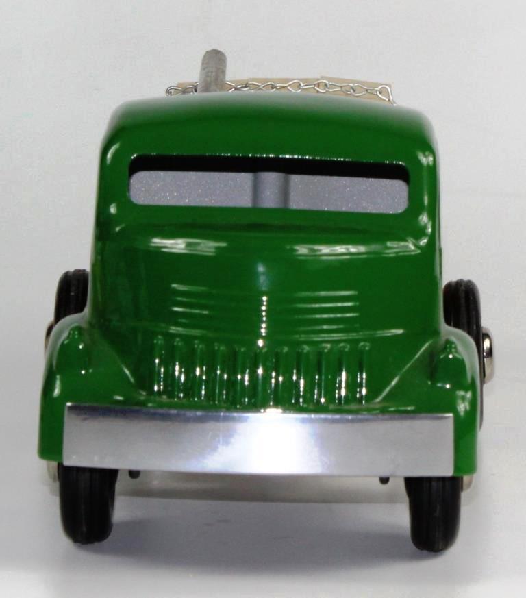 VINTAGE SMITTY TOYS GREEN LUMBER / LOGGING TRUCK