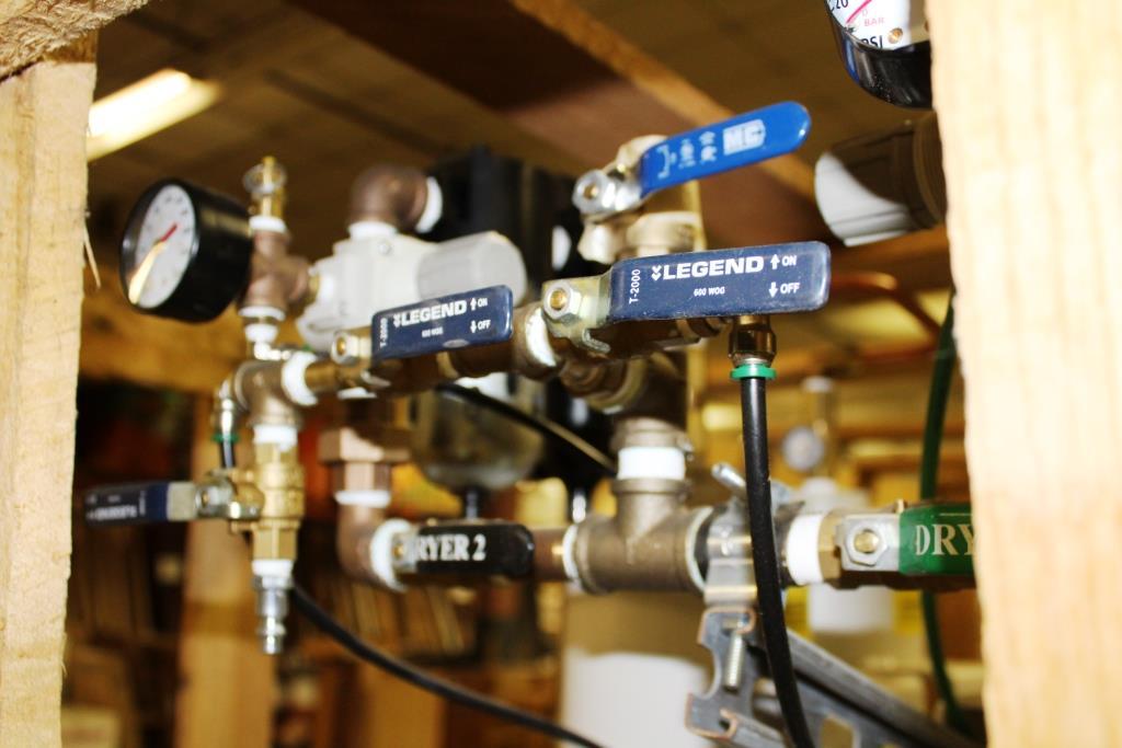 CHEMETRON MEDICAL AIR COMPRESSOR SYSTEM
