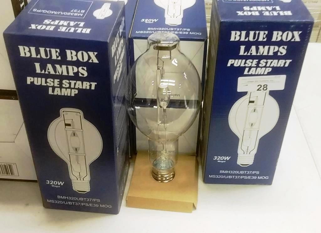 LOT OF APPROX. 138 NEW BULBS / LAMPS - HALCO PROLUME METAL HALIDE AND BLUE BOX PULSE START