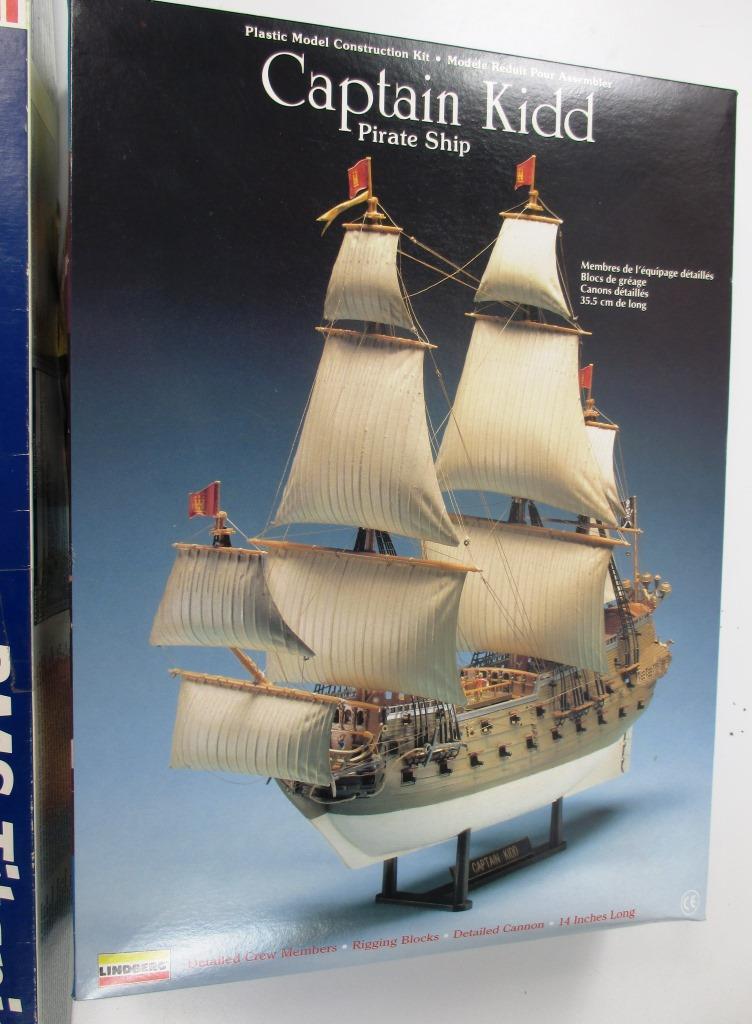 2 SHIP MODEL KITS CAPTAIN KIDD & RMS TITANIC