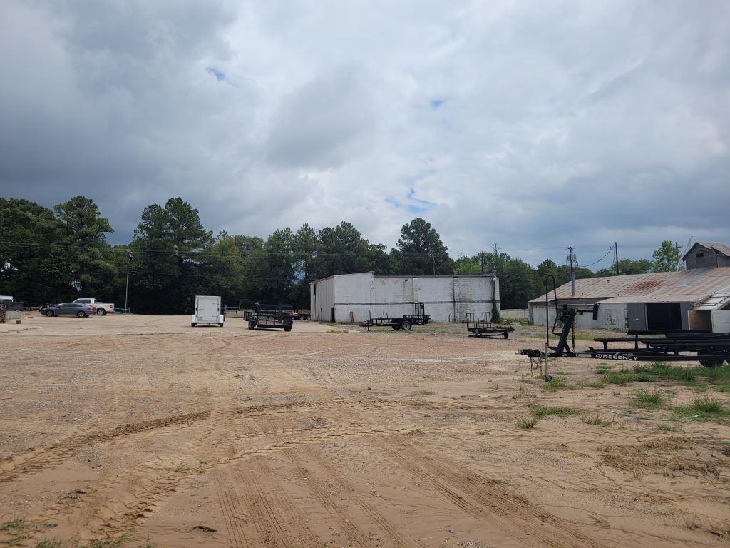Property at 603 Whiteside Rd, Tyler, TX 75702