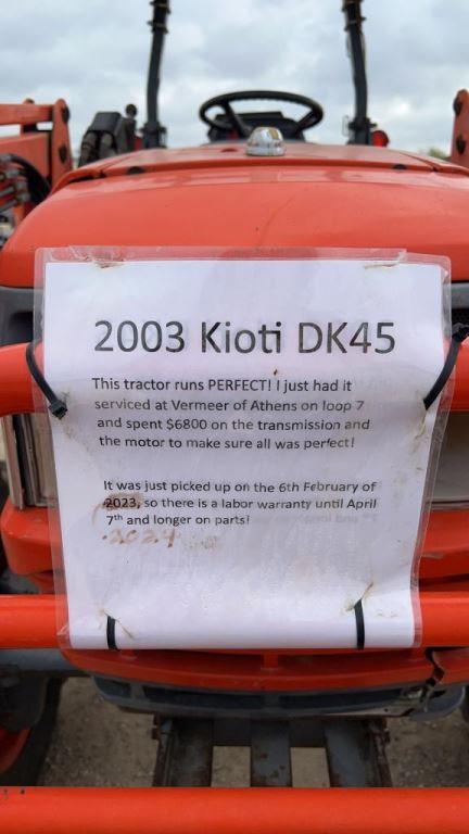 Kioti DK45 4WD w/KL1590 Loader/Bucket
