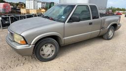 *2002 GMC Sonoma Extended Cab GAS