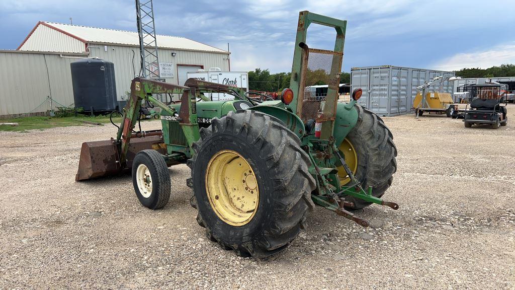 John Deere 2240 4wd 3622hrs