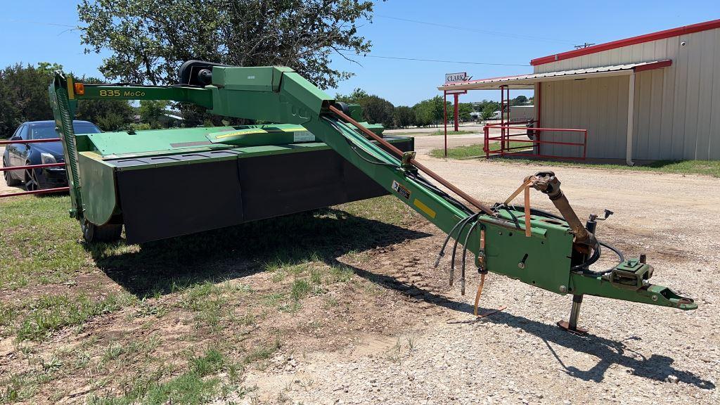 John Deere 835 MoCo Hay Cutter