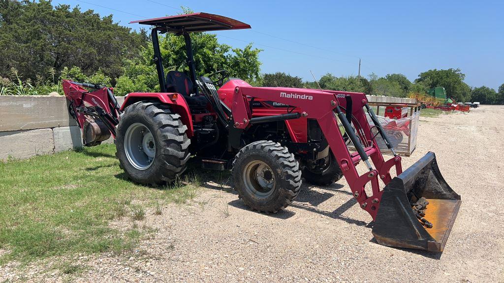 Mahindra 4550 w/4550-4L Loader/4550B Backhoe