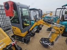 NEW AGT QK18RXS-C Mini Excavator w/AC