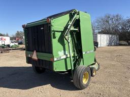 John Deere 535 Round Baler