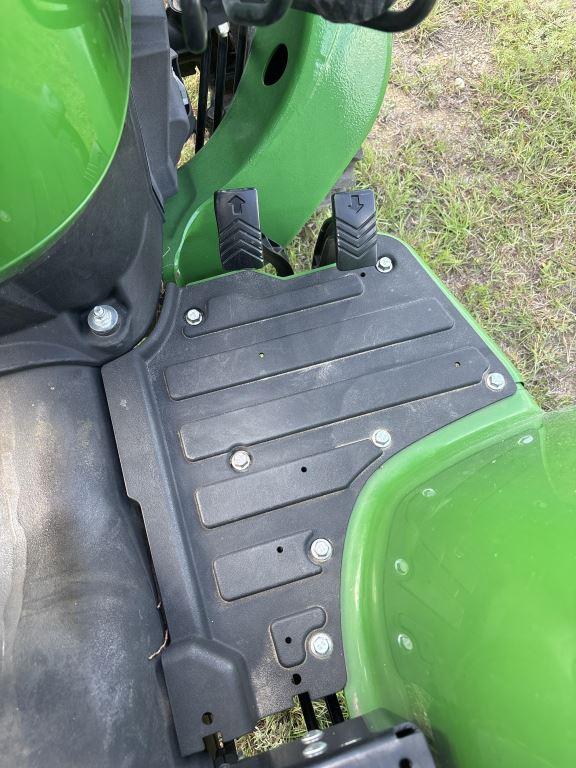 John Deere 3038E HST w/300E Loader/Bucket
