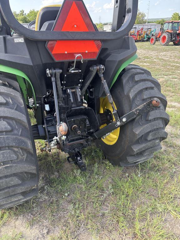 John Deere 3038E HST w/300E Loader/Bucket