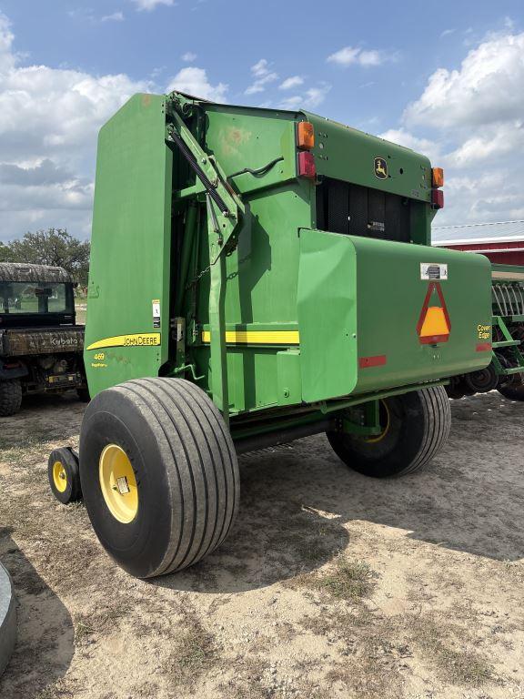 John Deere 469 MegaWidePlus Round Baler