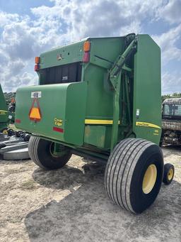 John Deere 469 MegaWidePlus Round Baler