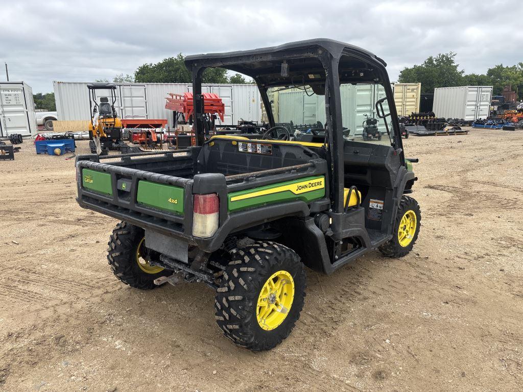 John Deere Gator XUV835M 4x4
