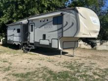 *2016 Sunset Trail 33RL Rear Living
