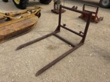 Loader Hay Spear