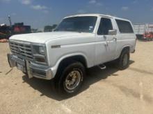 *1985 Ford Bronco 4X4 (NON-RUNNING!!)
