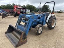 Ford 1715 4WD w/Ford 7108 Loader/Bucket