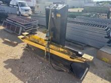 Challenger Model DX77 Automotive Lift