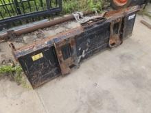 Kubota 72" Skid Steer Bucket