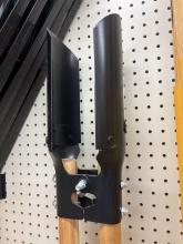NEW True Temper Post Hole Digger