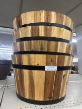 Lot of 4 Decorative Planters