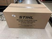 NEW Stihl Medium Carrying Case w/Chain and Hat