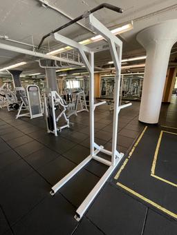 Flex chin up bar