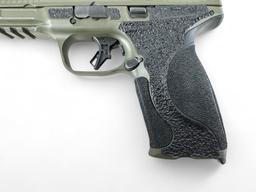 Smith & Wesson M&P 9 M2.0 Semi-Auto Pistol Bundle
