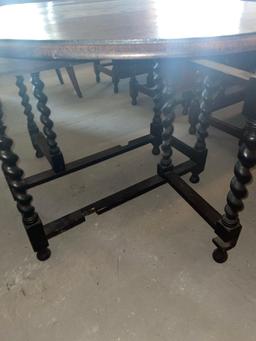 Solid Wood Twist Gate Leg Dining Table