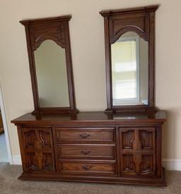 Five-Piece Pecan Link Taylor Bedroom Suite