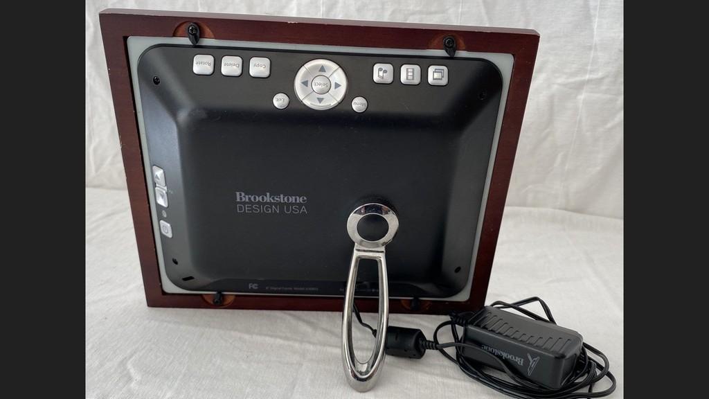 Brookstone Digital Frame