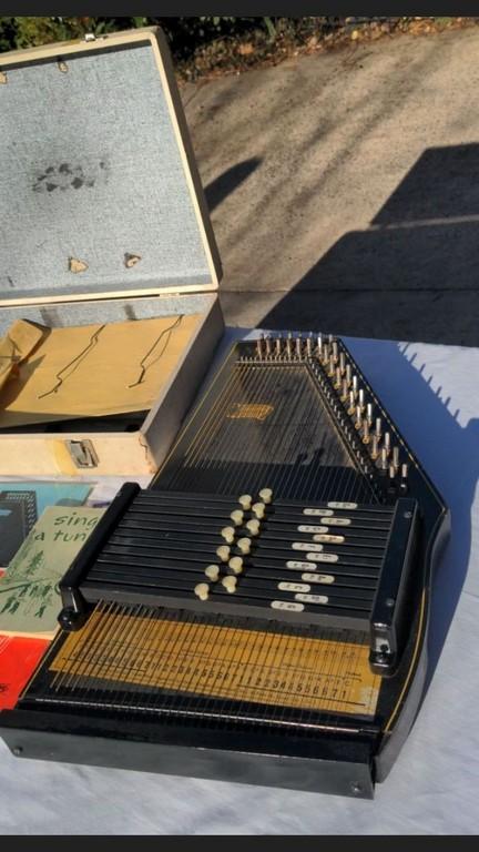 Vintage Autoharp