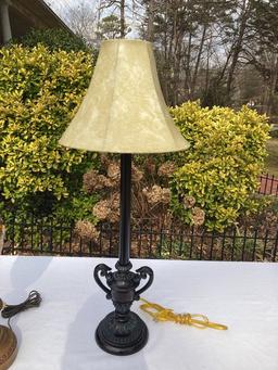 Lot of two lamps