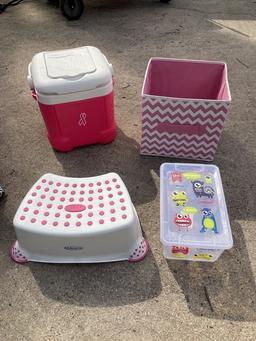 Bag and Container Lot