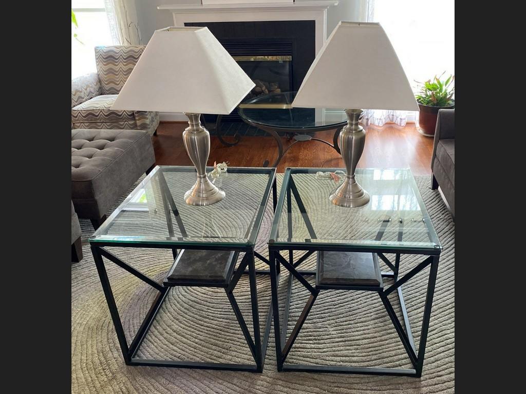 Table and Lamp Lot