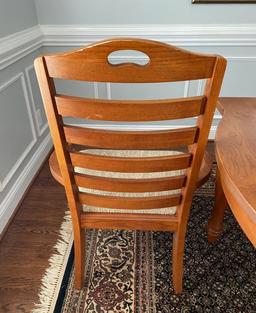 Dining Room Table Lot