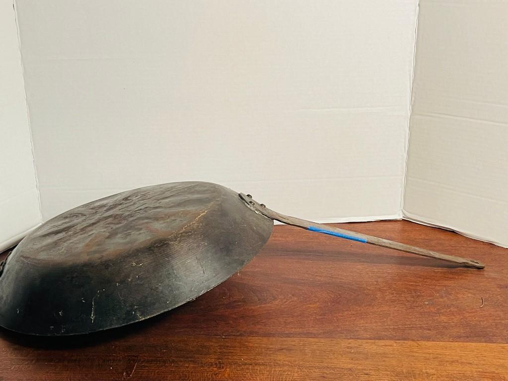 Antique Short Handled Cowboy Frying Pan